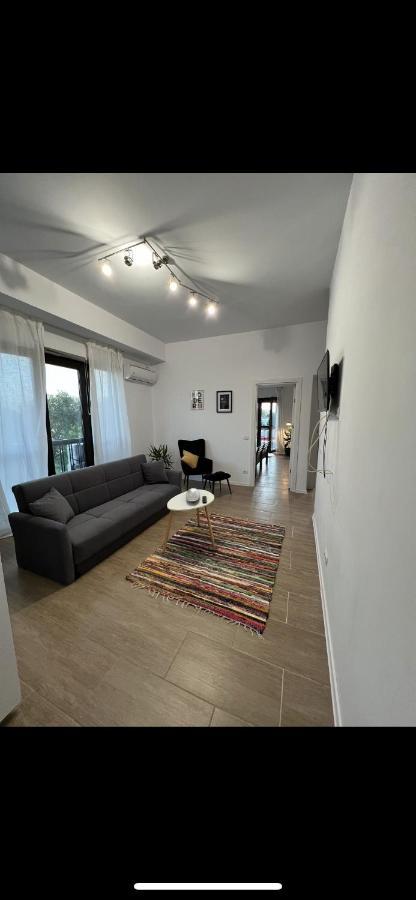 Perla Apartament Apartment Bucharest Luaran gambar